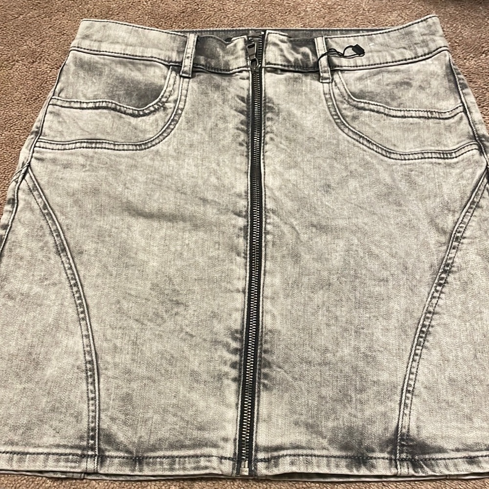 Express Skirt